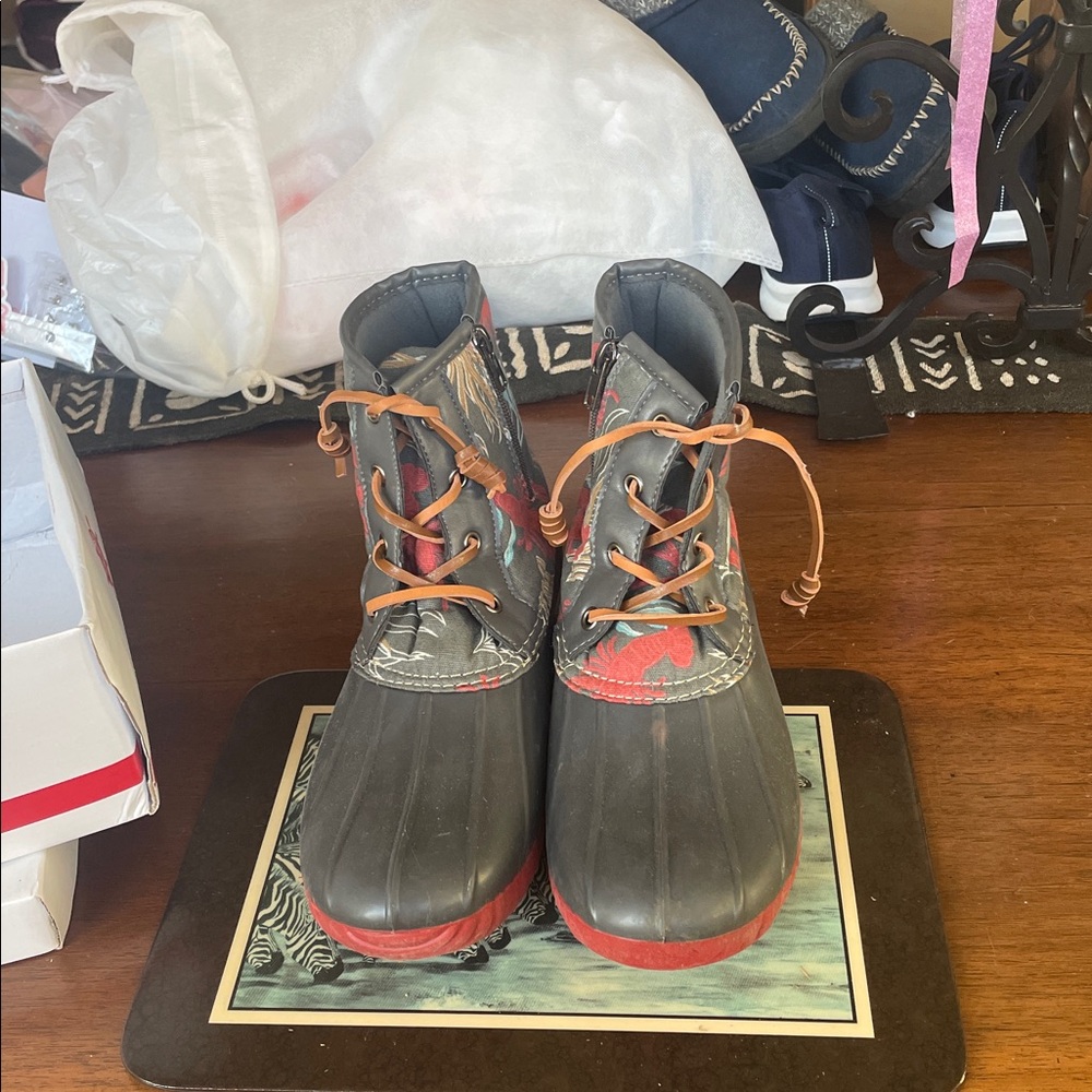 🌟🌟HOST PICK🌟🌟Gorgeous GLOBALWIN Half Boots - Picture 3 of 7